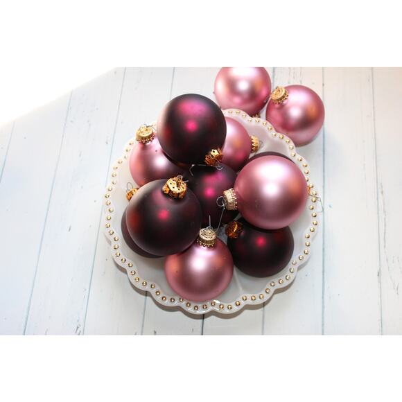 Milk Glass Platter - Picture 2 of 10